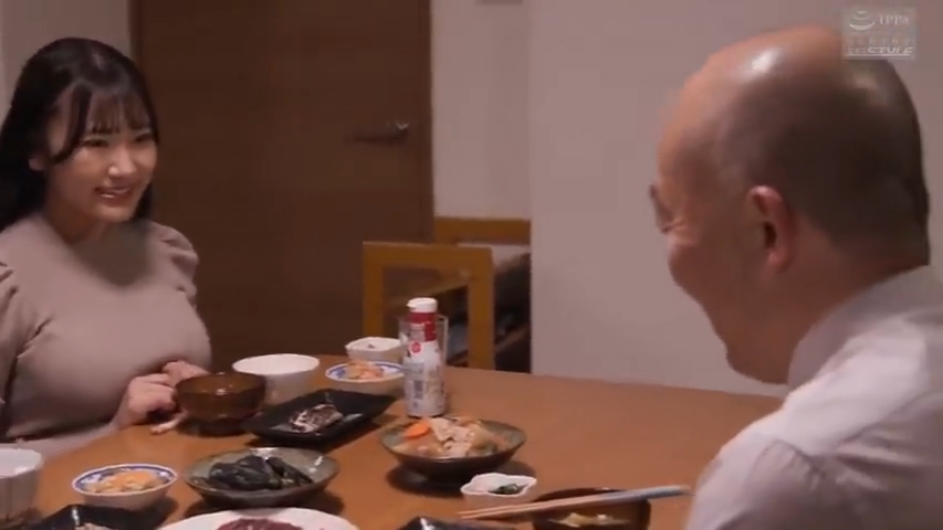 【姫咲はな】妻の裸体、上司の欲望
